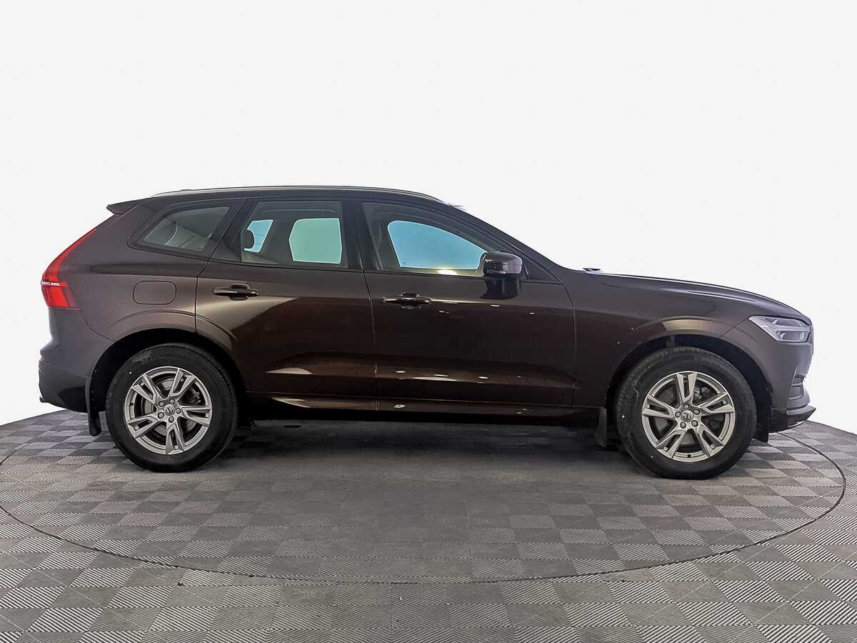 Volvo XC60 с пробегом — 2018 год. Фото: #3