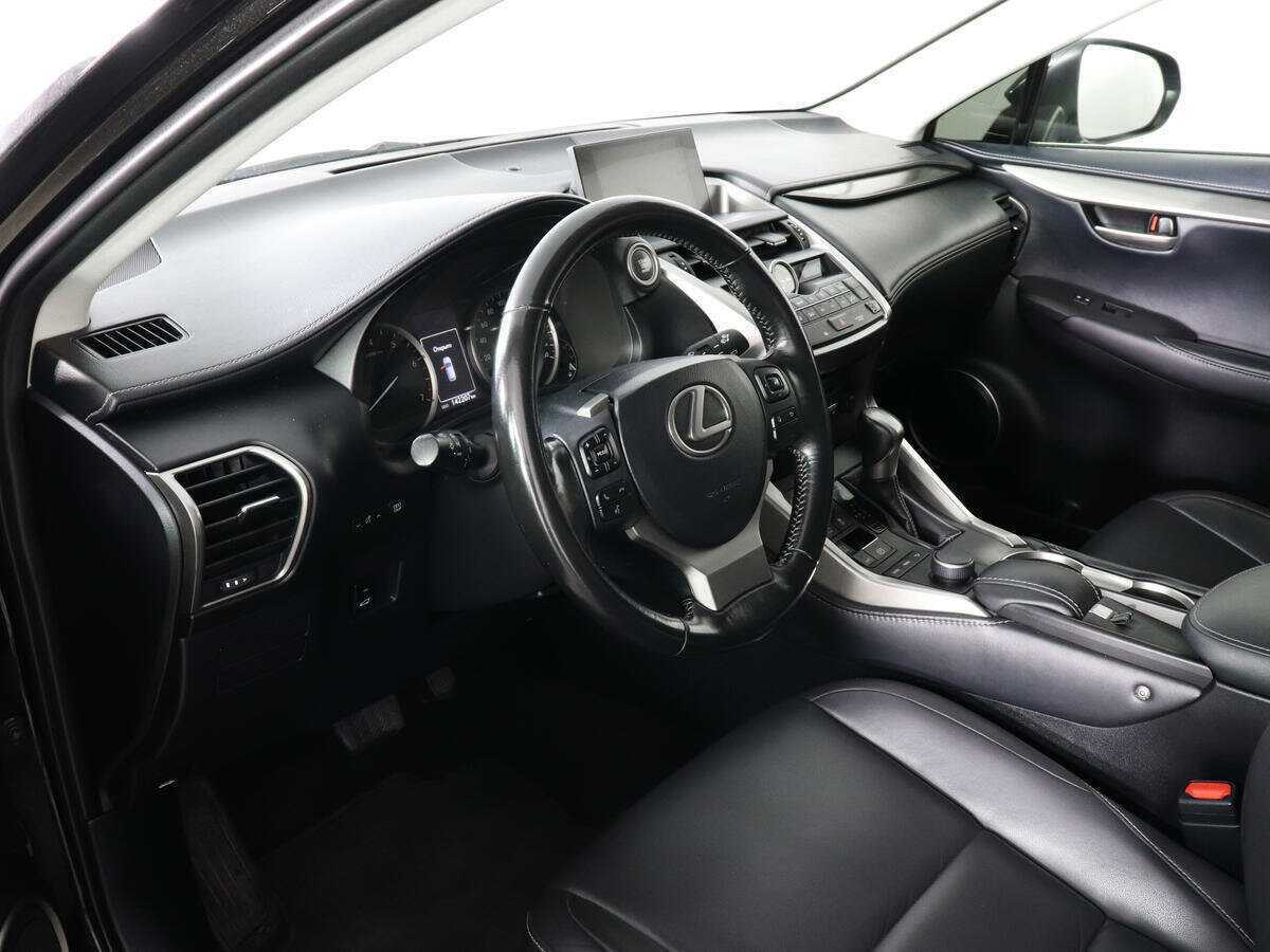 Lexus NX с пробегом — 2015 год. Фото: #10