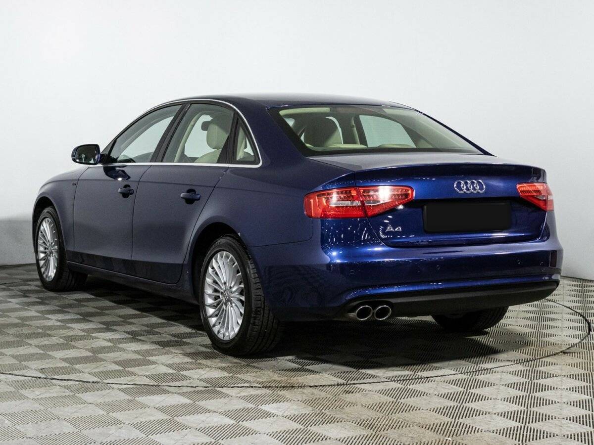 Audi A4 с пробегом — 2015 год. Фото: #6