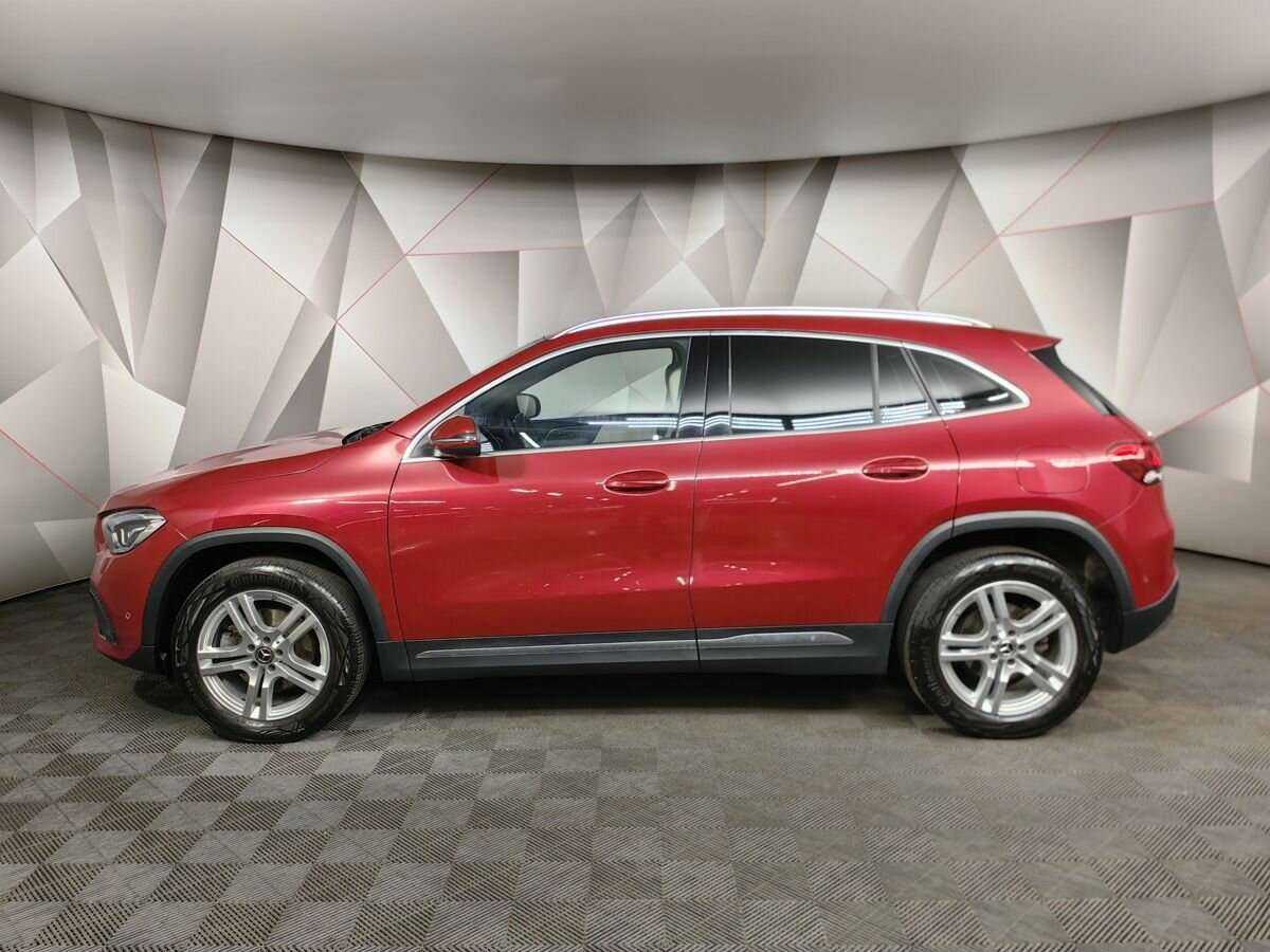 Mercedes-Benz GLA с пробегом — 2020 год. Фото: #4