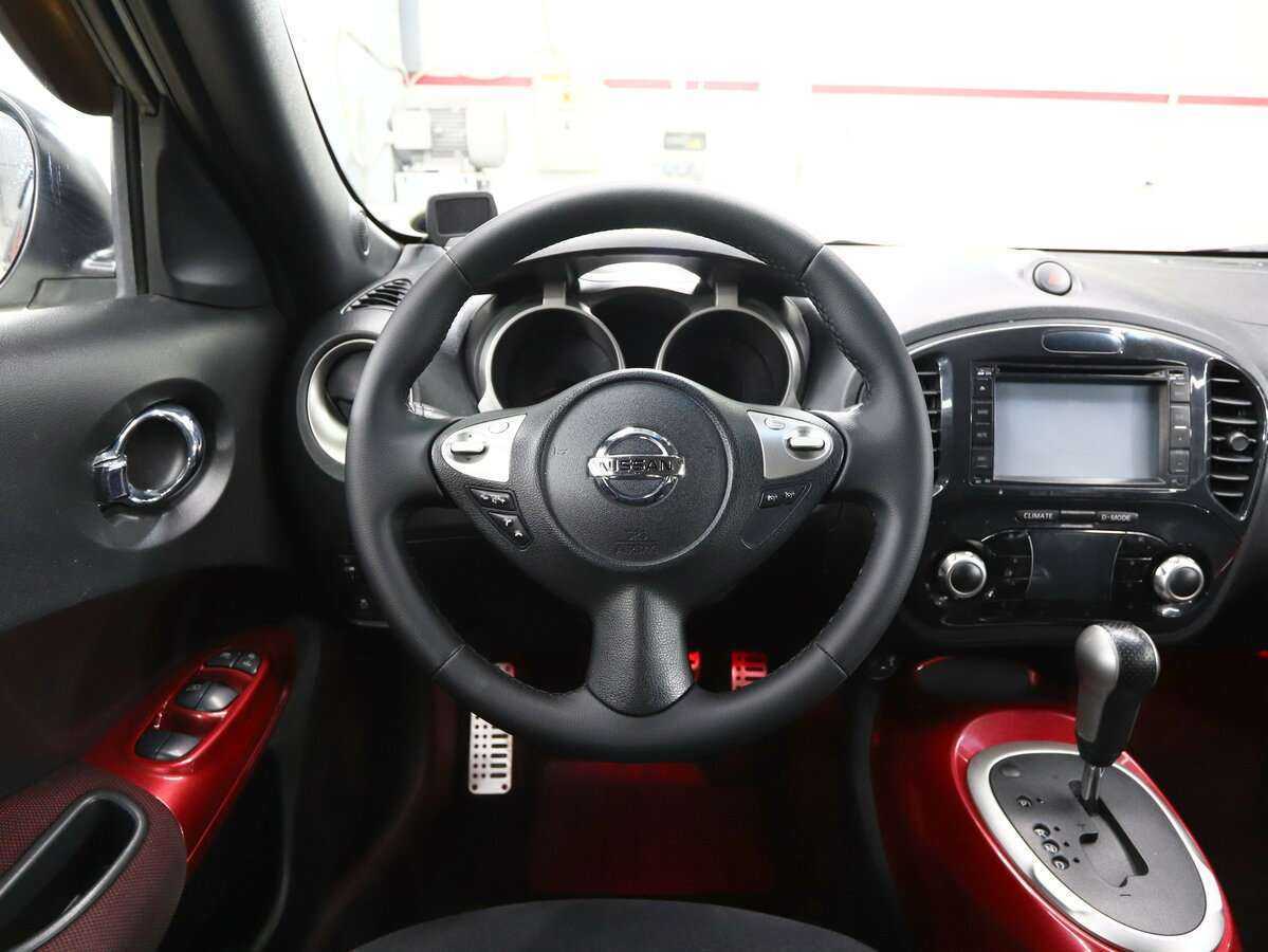 Nissan Juke с пробегом — 2011 год. Фото: #14