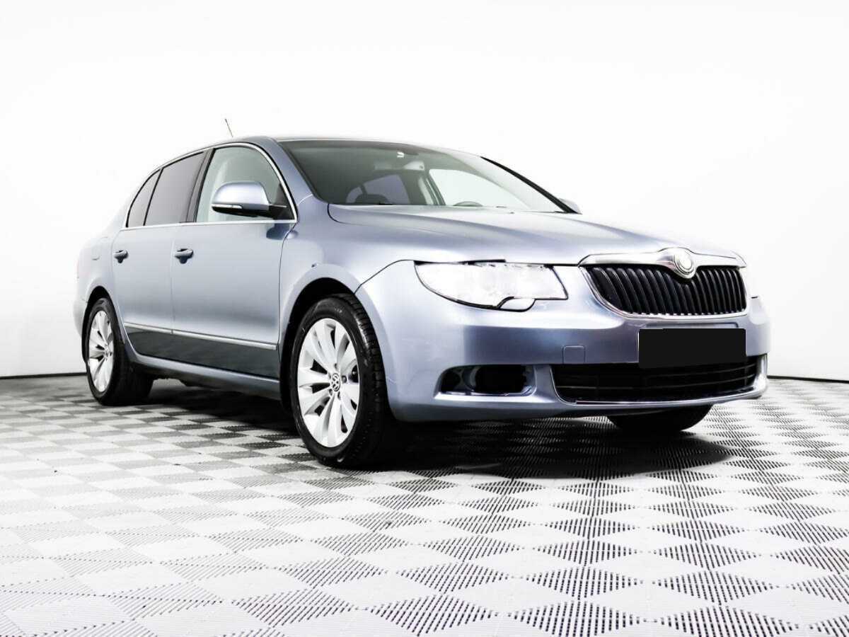 Skoda Superb с пробегом — 2008 год. Фото: #2