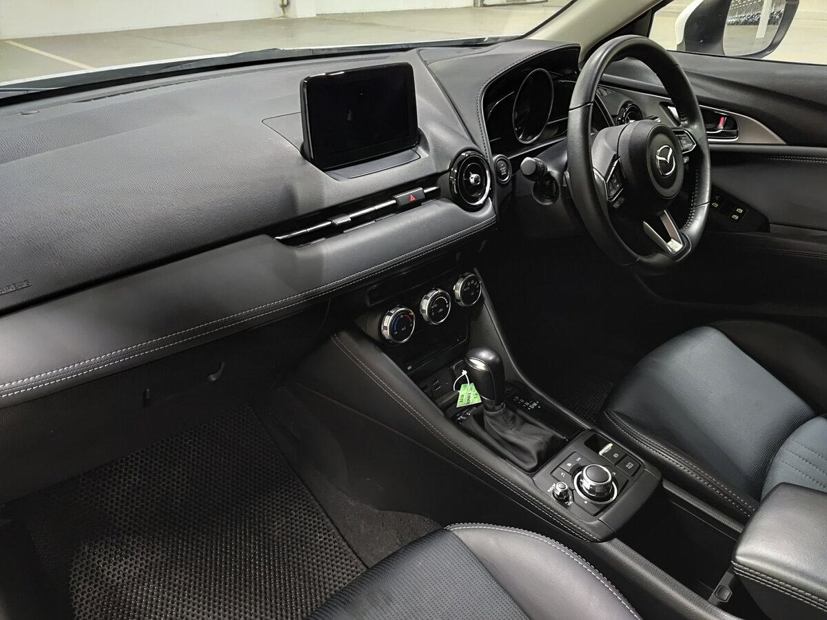 Mazda CX-3 с пробегом — 2019 год. Фото: #10