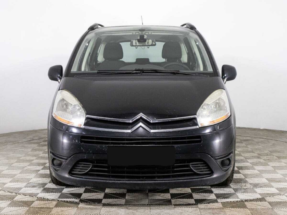 Citroen C4 Picasso с пробегом — 2010 год. Фото: #1