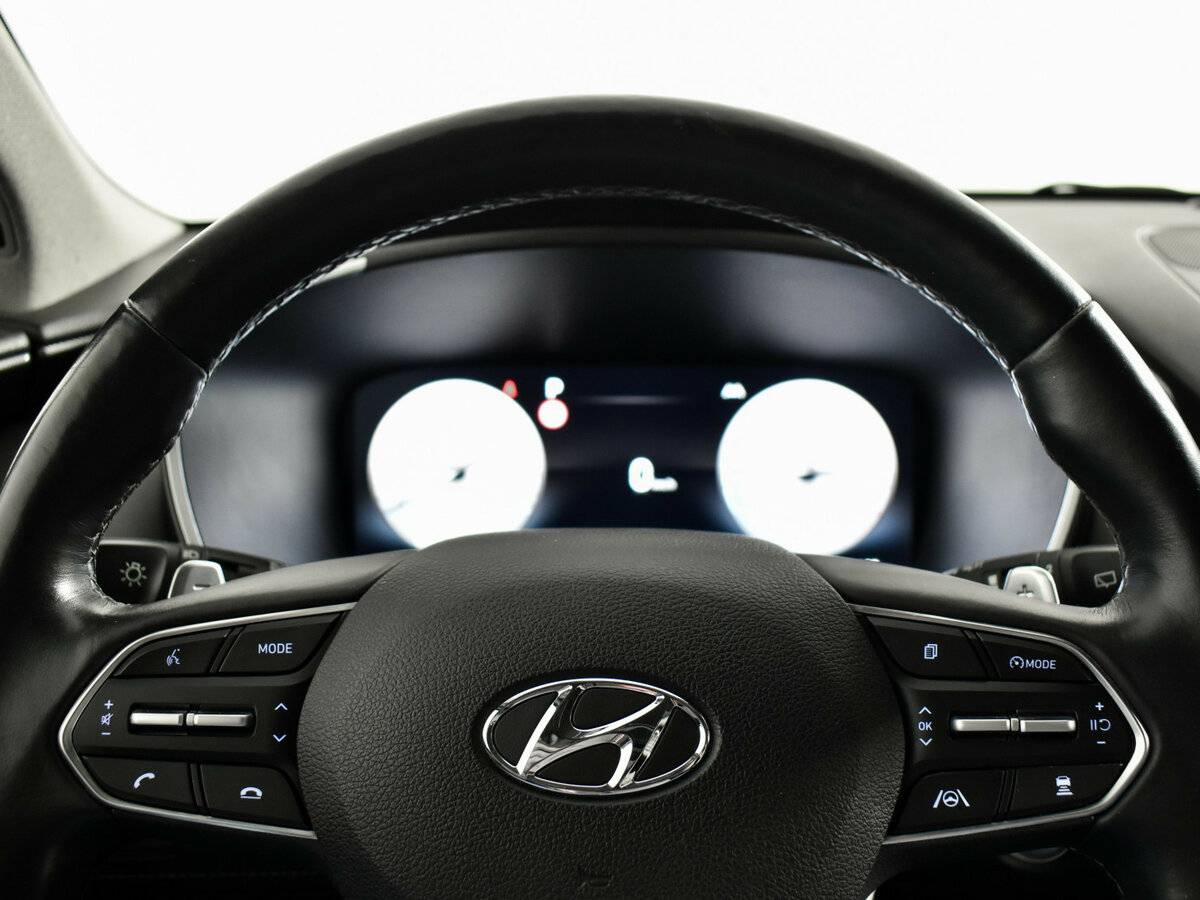 Hyundai Santa Fe с пробегом — 2021 год. Фото: #15