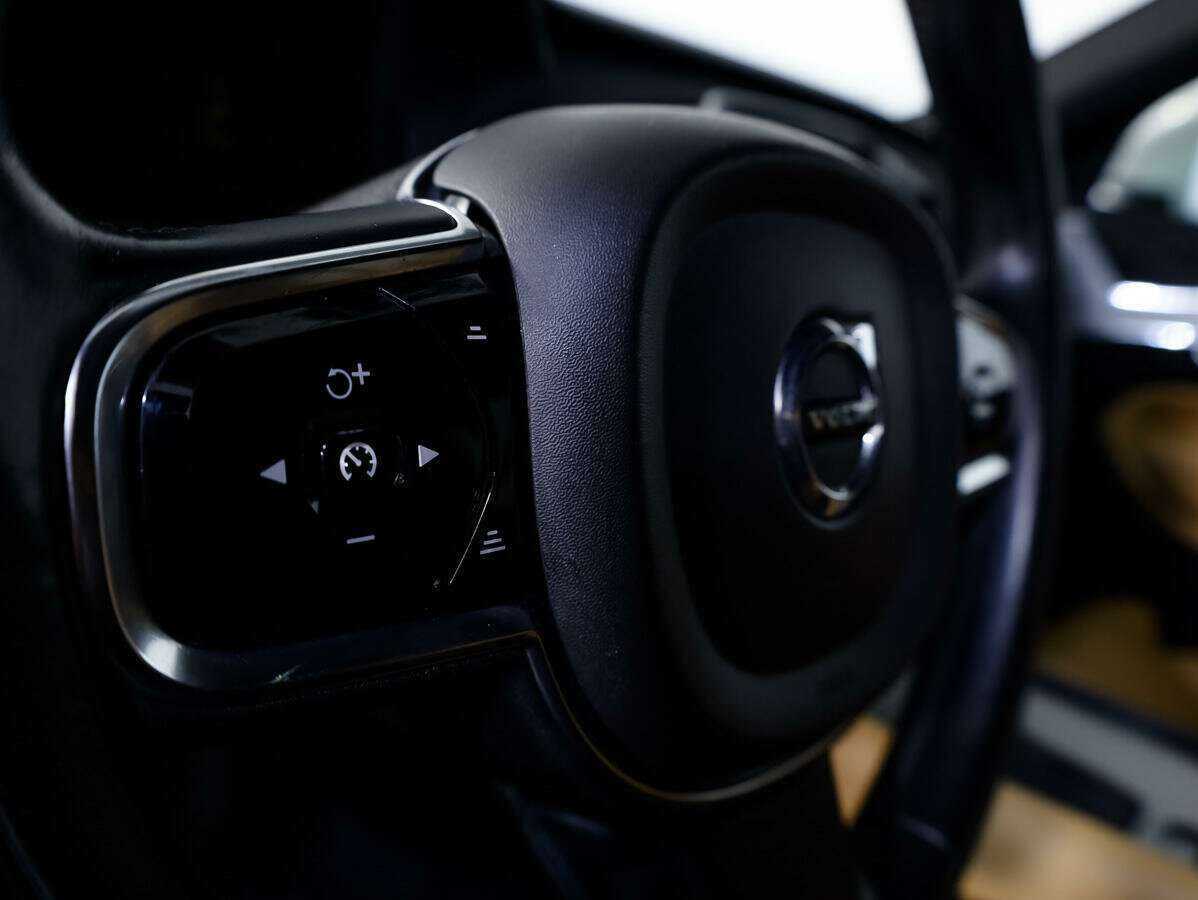 Volvo XC90 с пробегом — 2016 год. Фото: #17