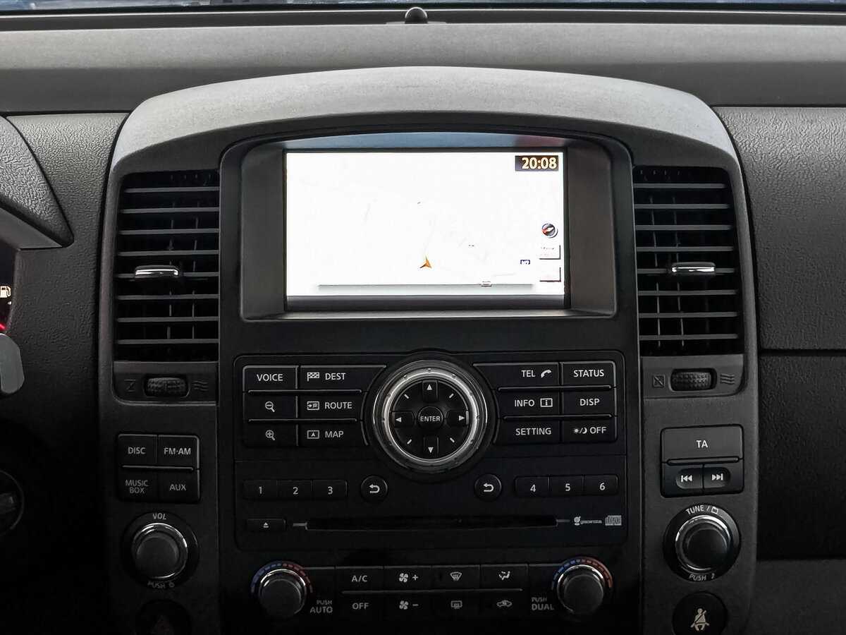 Nissan Pathfinder с пробегом — 2012 год. Фото: #16