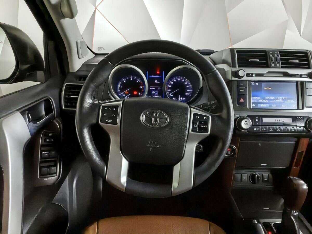 Toyota Land Cruiser Prado с пробегом — 2015 год. Фото: #13