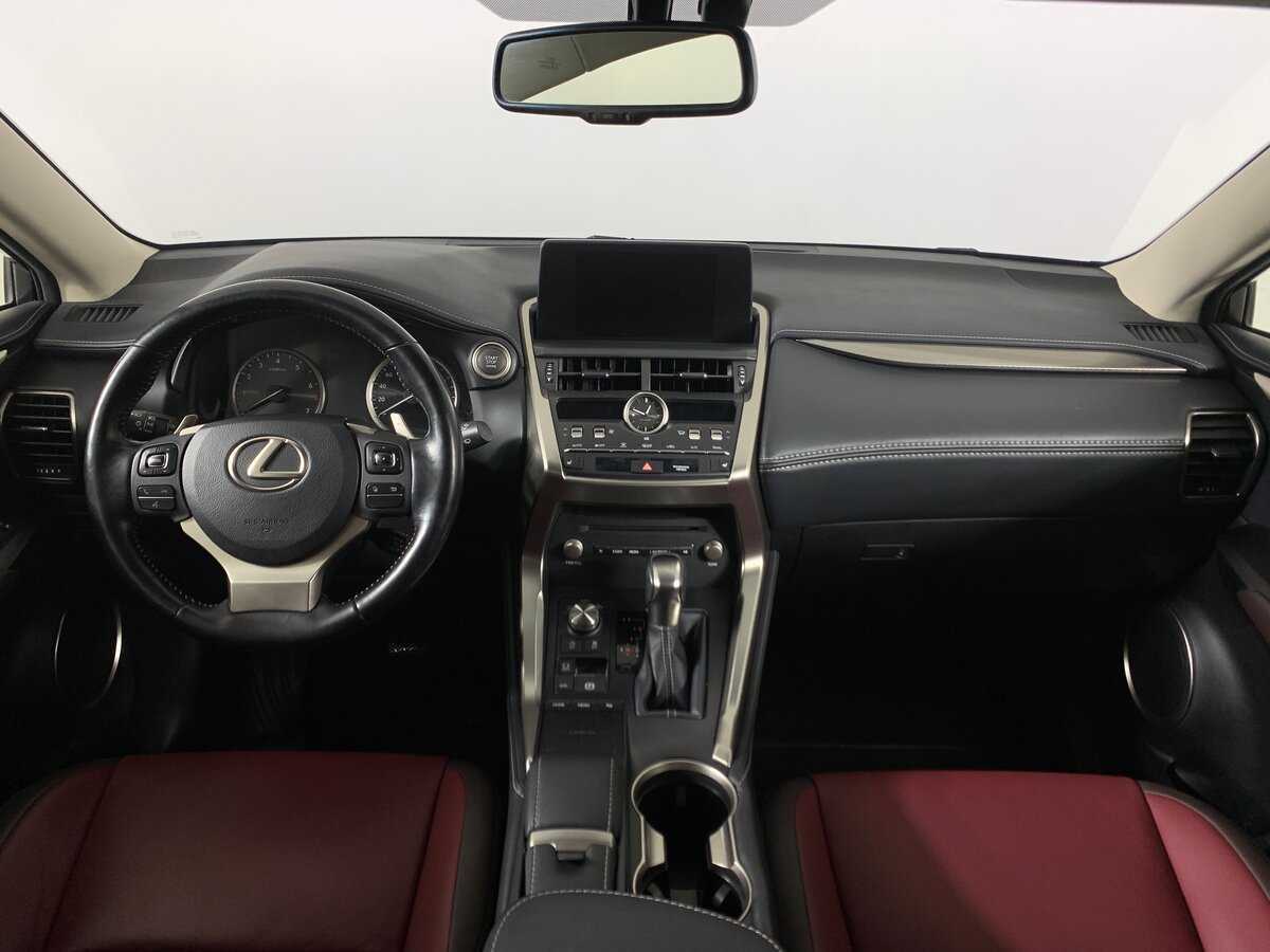 Lexus NX с пробегом — 2017 год. Фото: #11