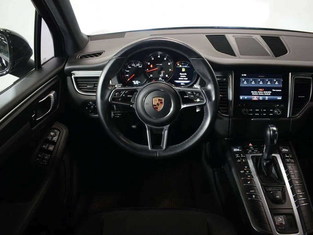 Porsche Macan с пробегом — 2018 год. Фото: #7