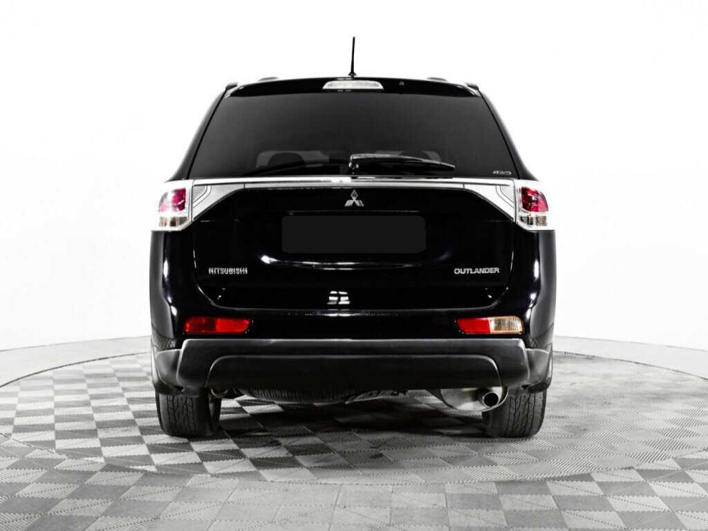 Mitsubishi Outlander с пробегом — 2012 год. Фото: #5