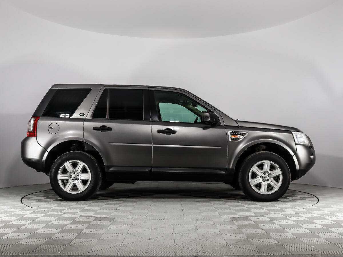 Land Rover Freelander с пробегом — 2007 год. Фото: #3