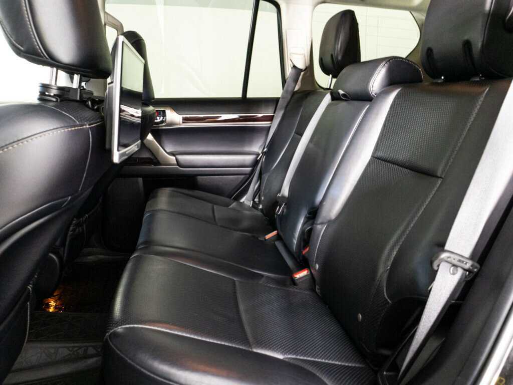Lexus GX с пробегом — 2014 год. Фото: #9