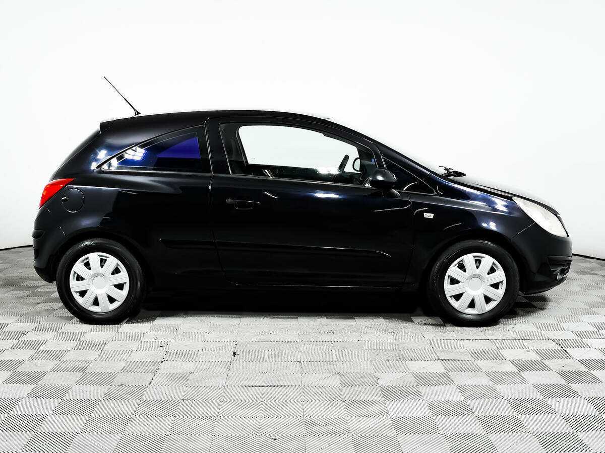 Opel Corsa с пробегом — 2007 год. Фото: #3
