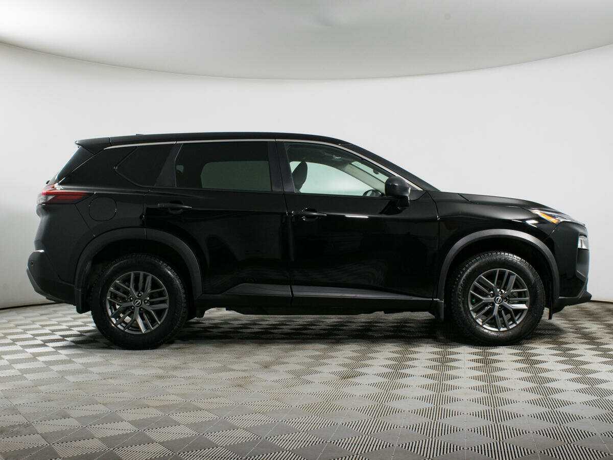 Nissan Rogue с пробегом — 2022 год. Фото: #3