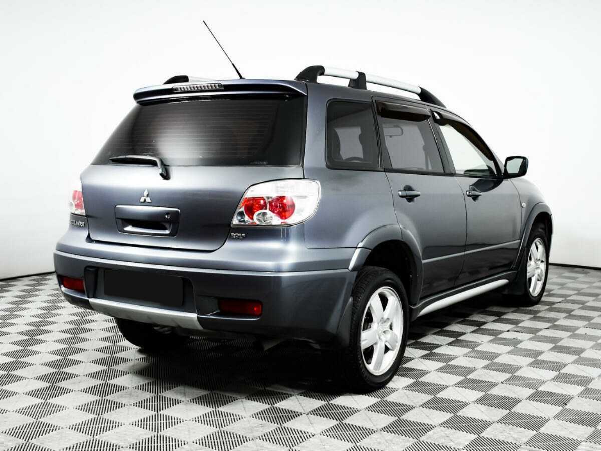 Mitsubishi Outlander с пробегом — 2007 год. Фото: #3