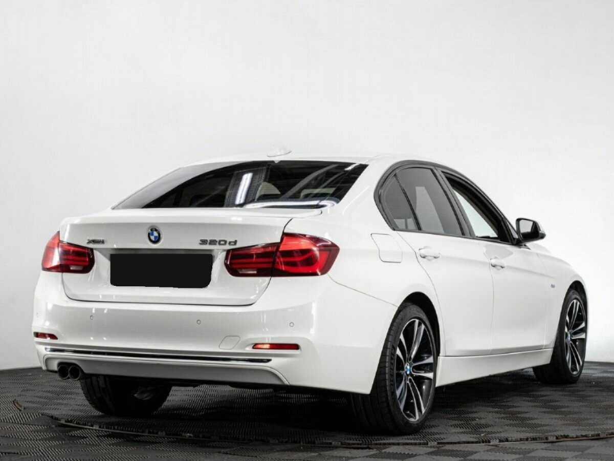BMW 3 серии с пробегом — 2017 год. Фото: #3