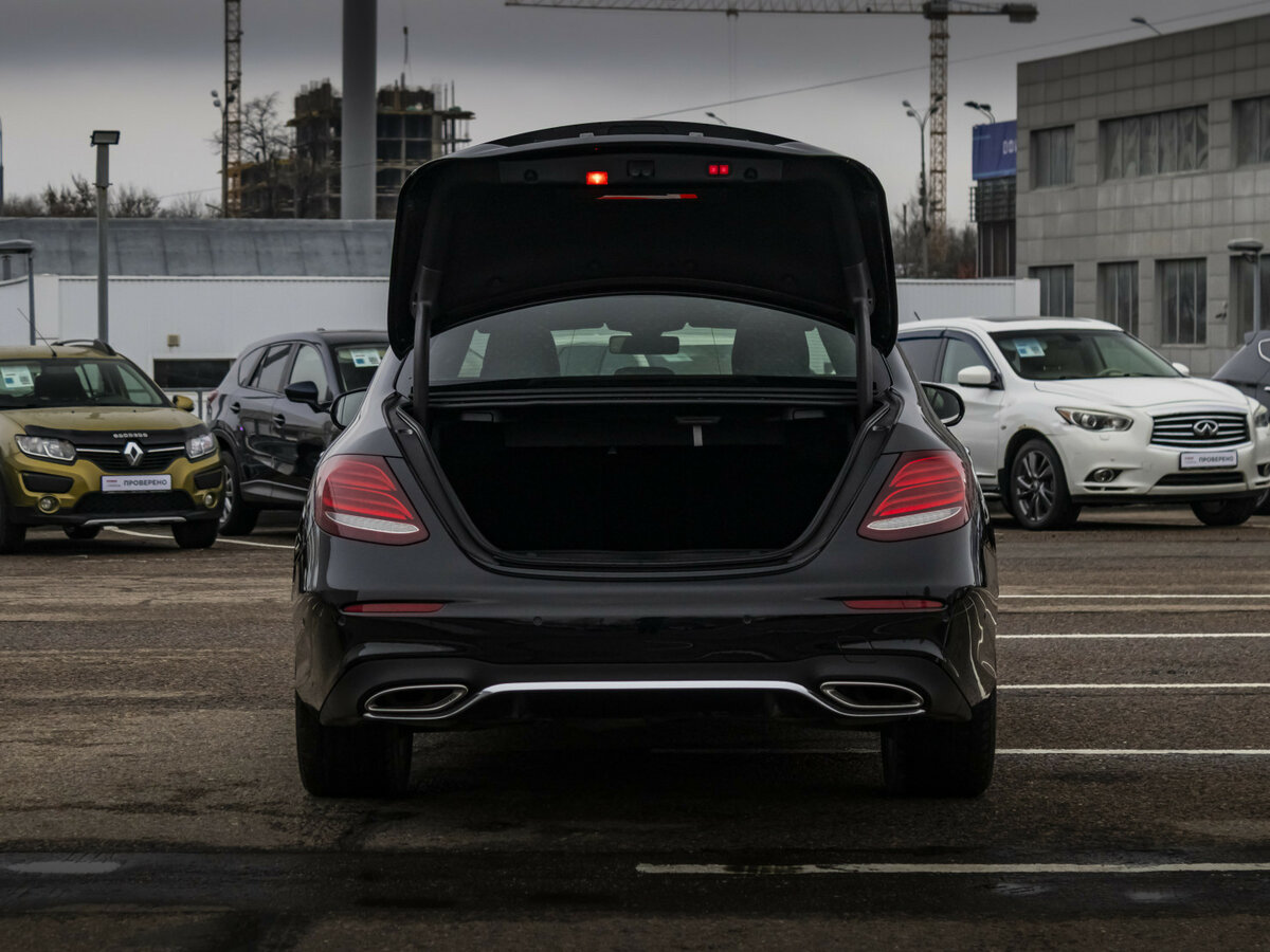 Mercedes-Benz E-Класс с пробегом — 2018 год. Фото: #17