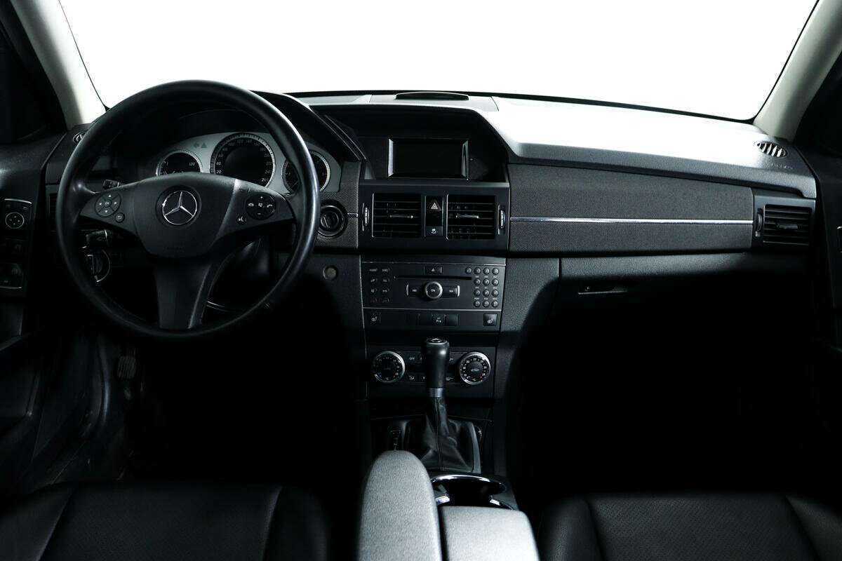 Mercedes-Benz GLK-Класс с пробегом — 2011 год. Фото: #10