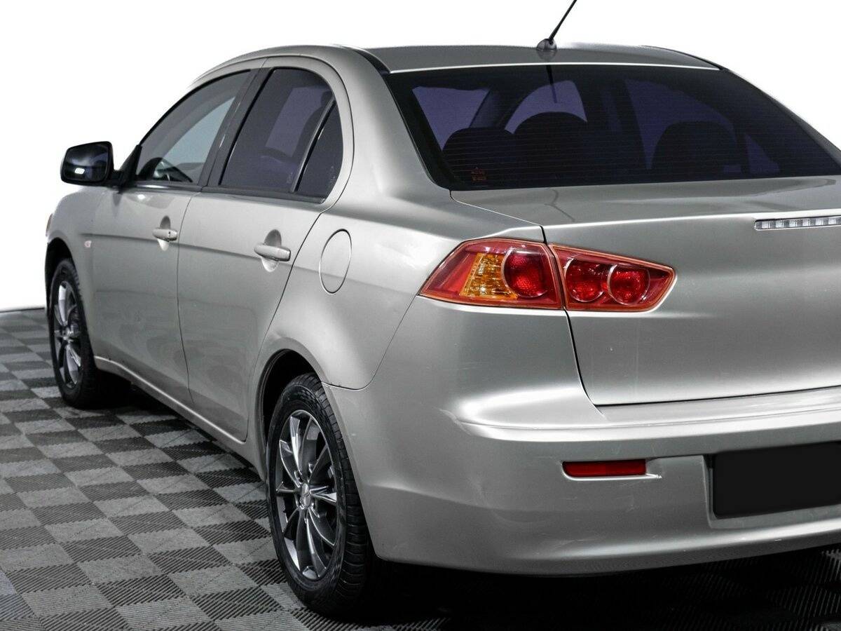 Mitsubishi Lancer с пробегом — 2007 год. Фото: #16