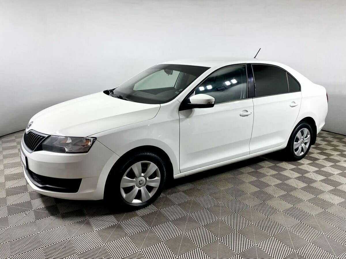 Skoda Rapid с пробегом — 2018 год. Фото: #1