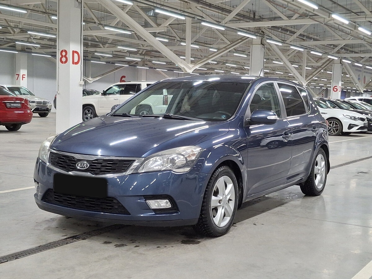 Kia Ceed с пробегом — 2011 год. Посмотреть фото