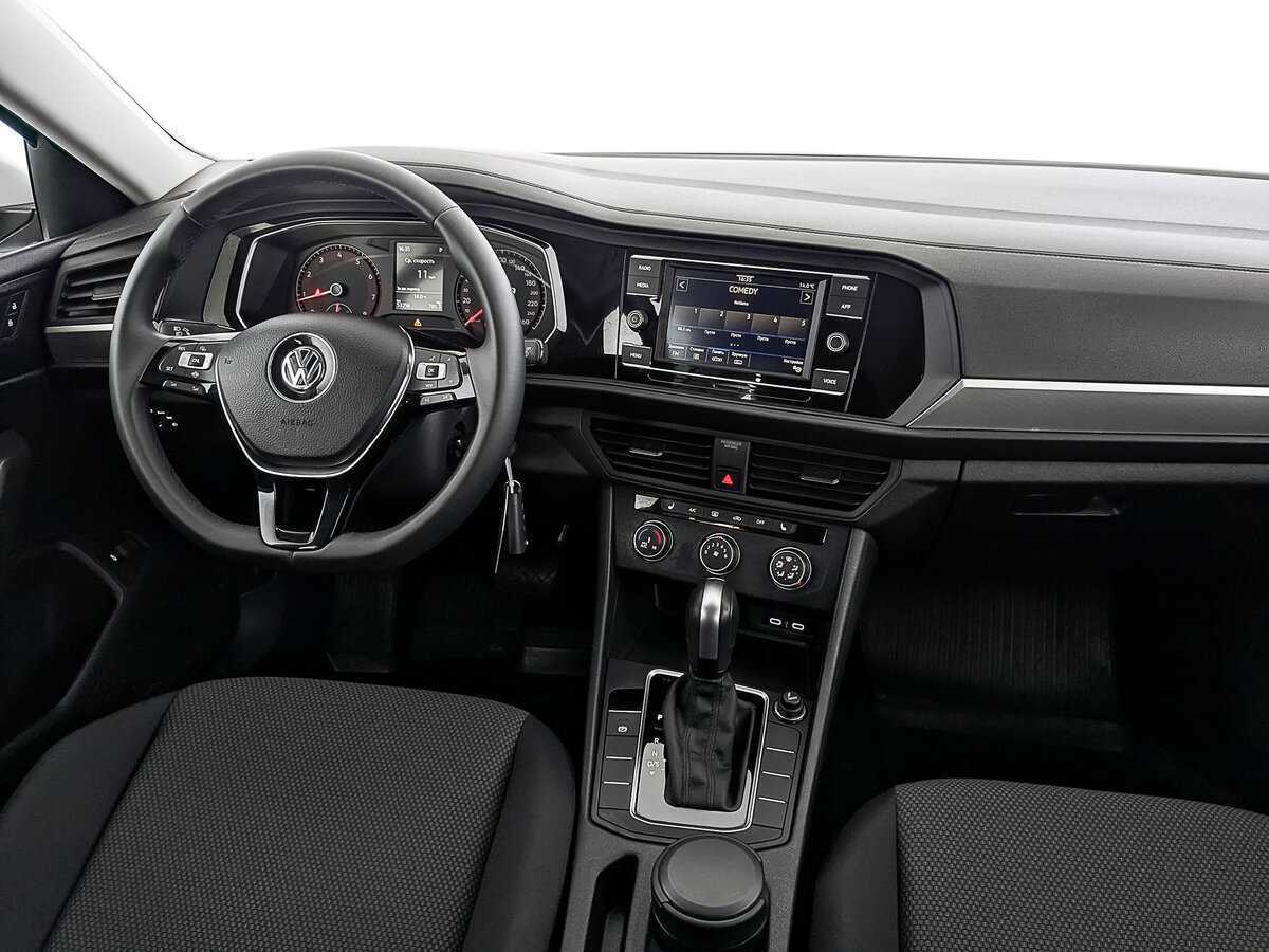 Volkswagen Jetta с пробегом — 2020 год. Фото: #25
