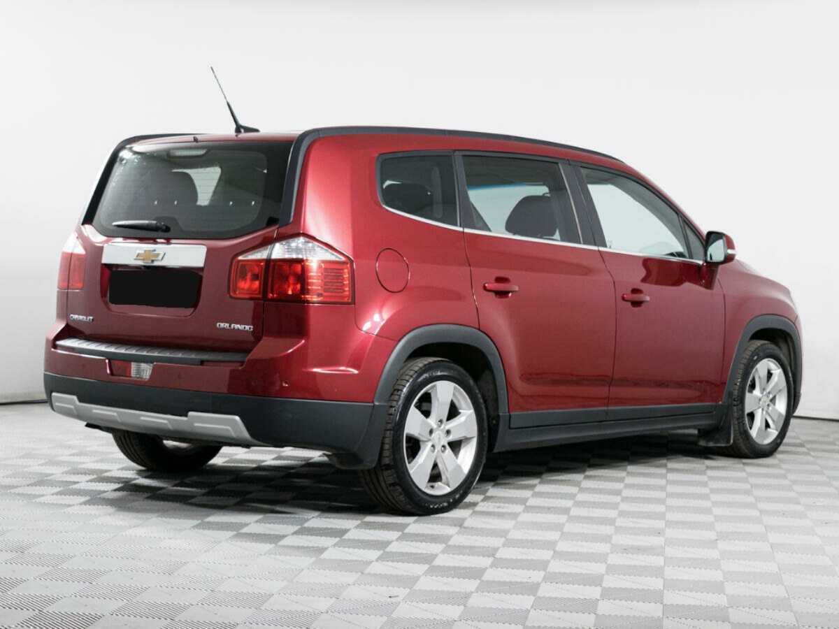Chevrolet Orlando с пробегом — 2014 год. Фото: #4
