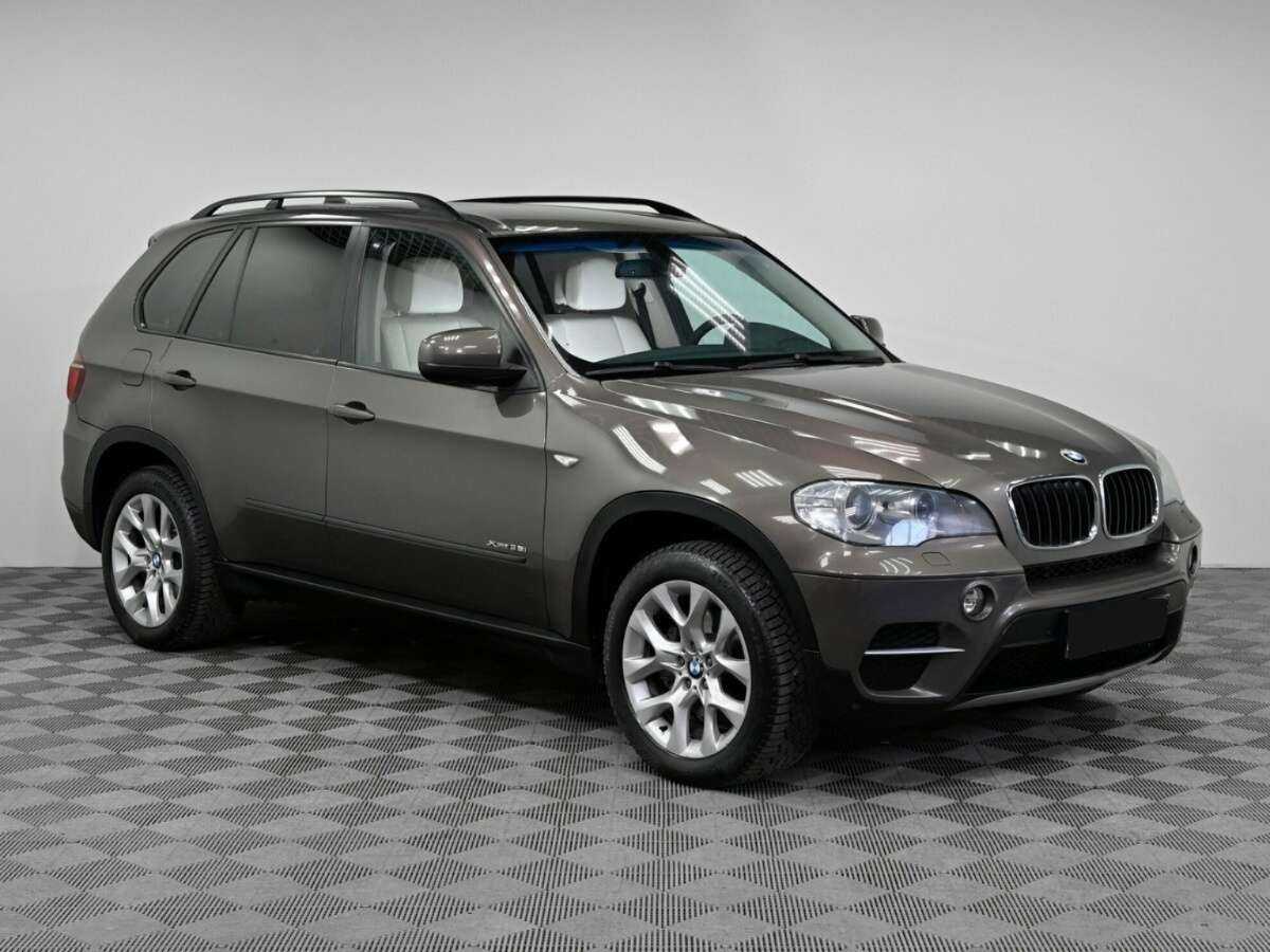 BMW X5 с пробегом — 2012 год. Фото: #2