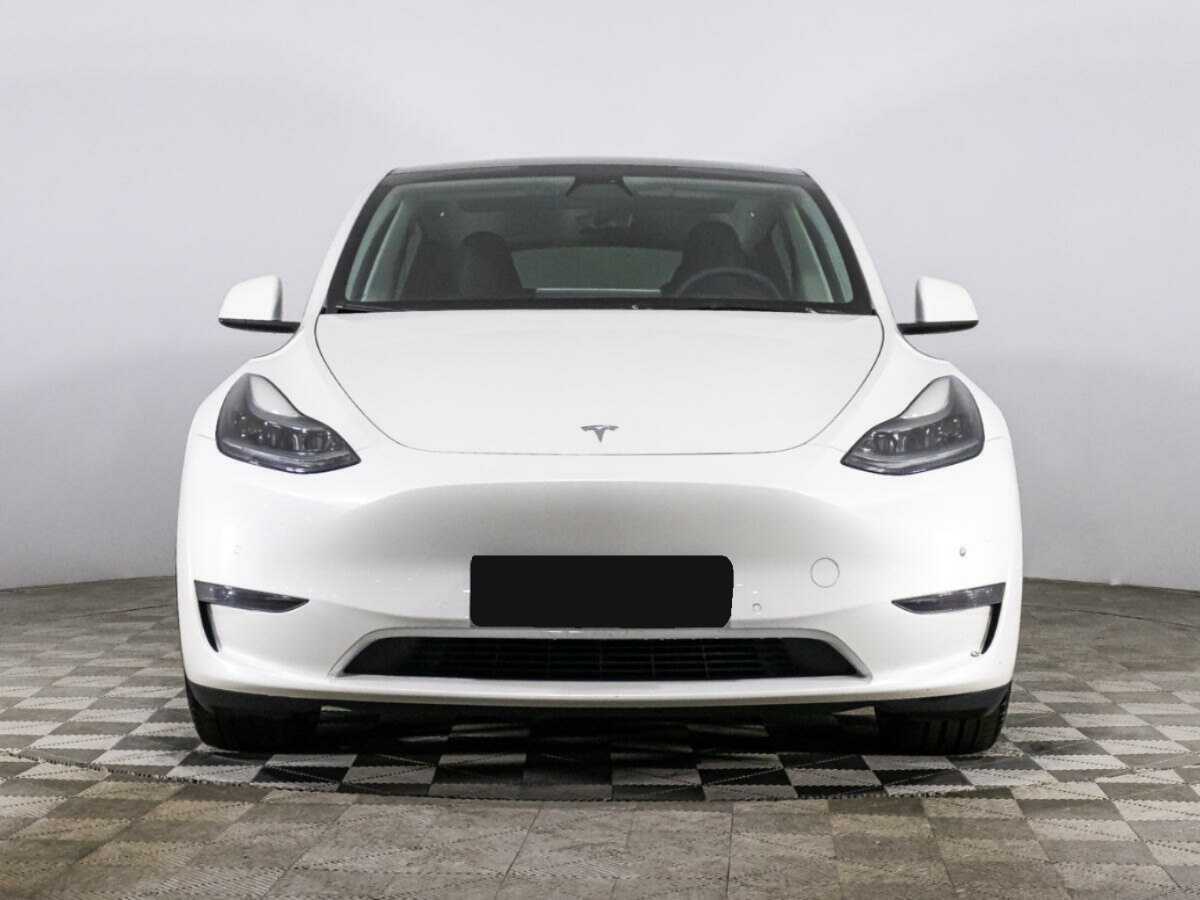 Tesla Model Y с пробегом — 2022 год. Фото: #1
