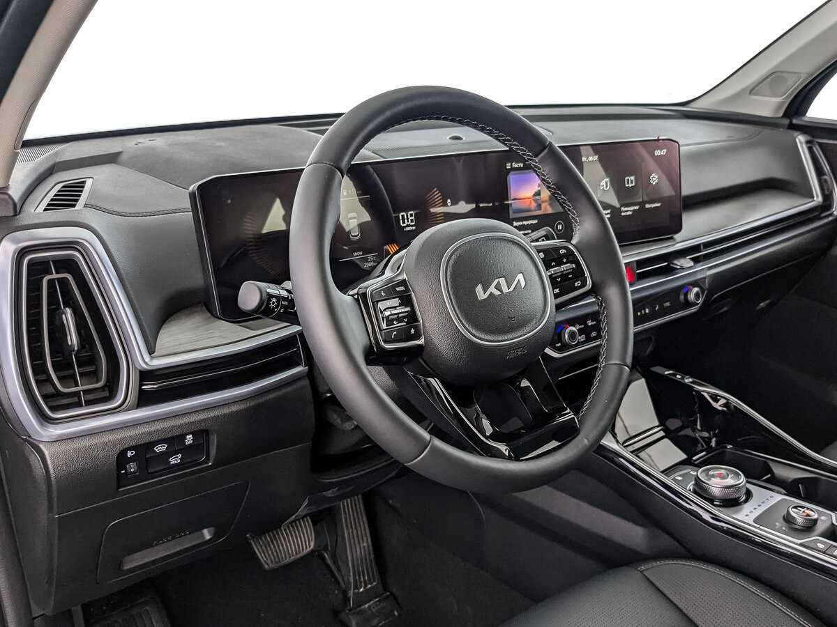 Kia Sorento с пробегом — 2024 год. Фото: #10