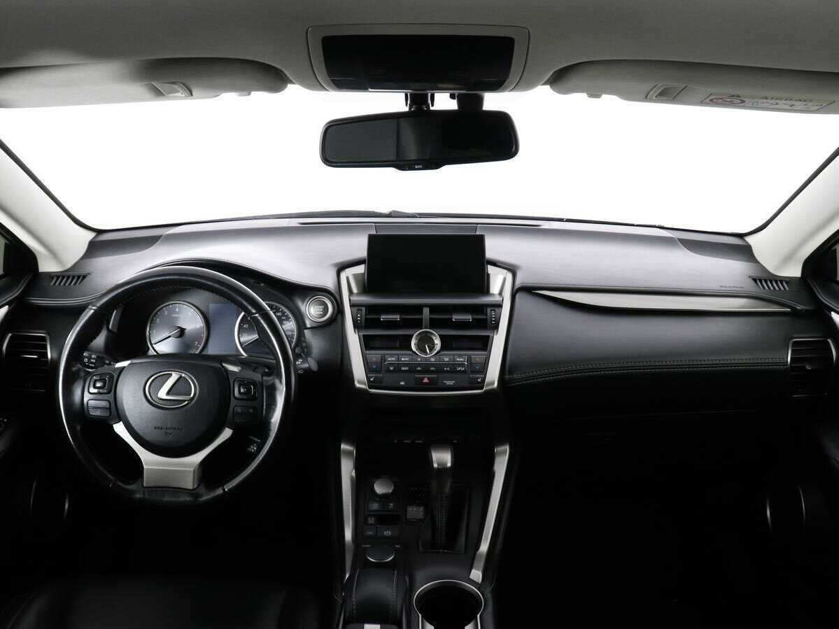 Lexus NX с пробегом — 2015 год. Фото: #13