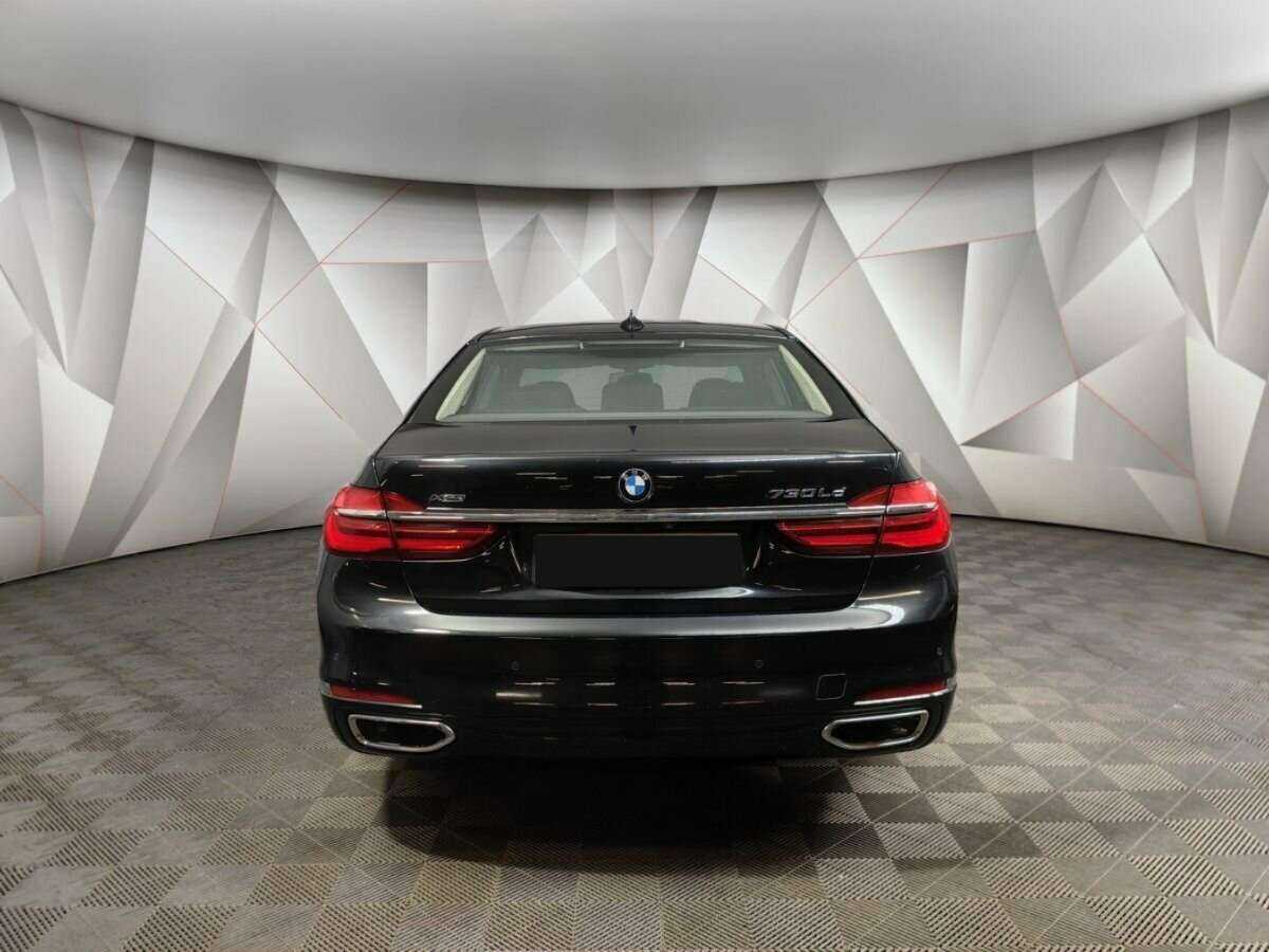 BMW 7 серии с пробегом — 2015 год. Фото: #7