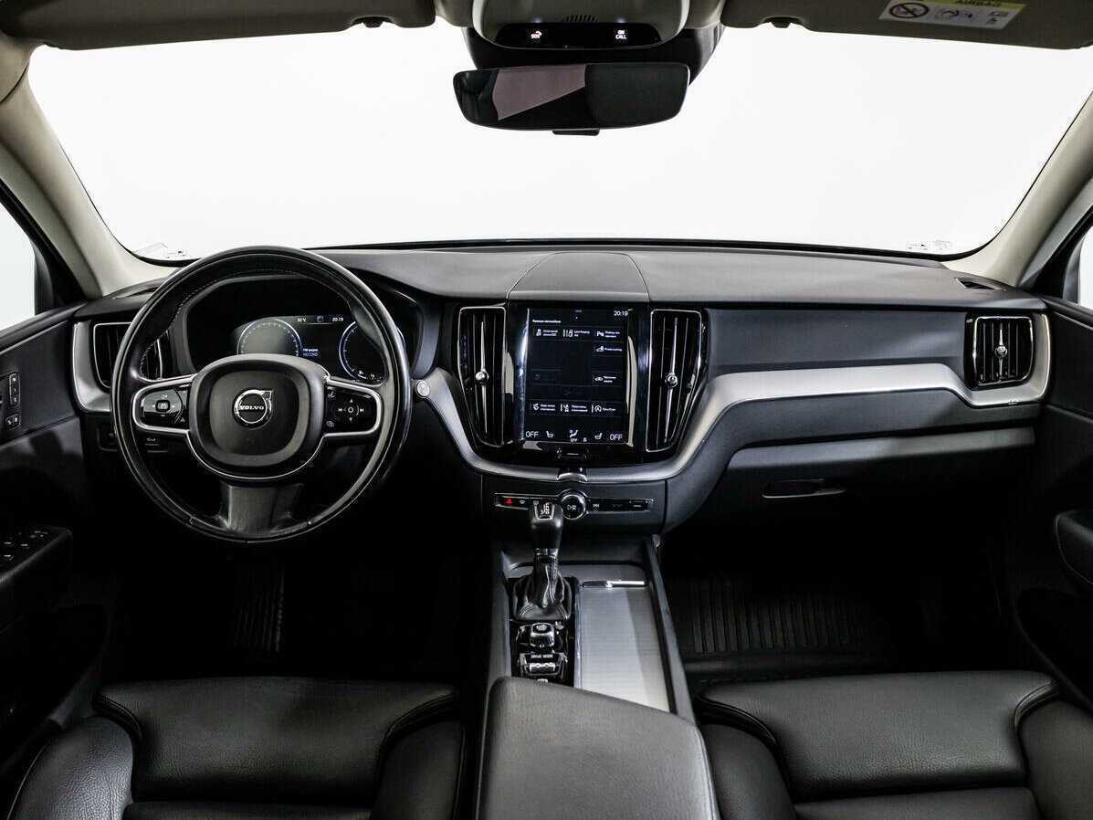 Volvo XC60 с пробегом — 2018 год. Фото: #10