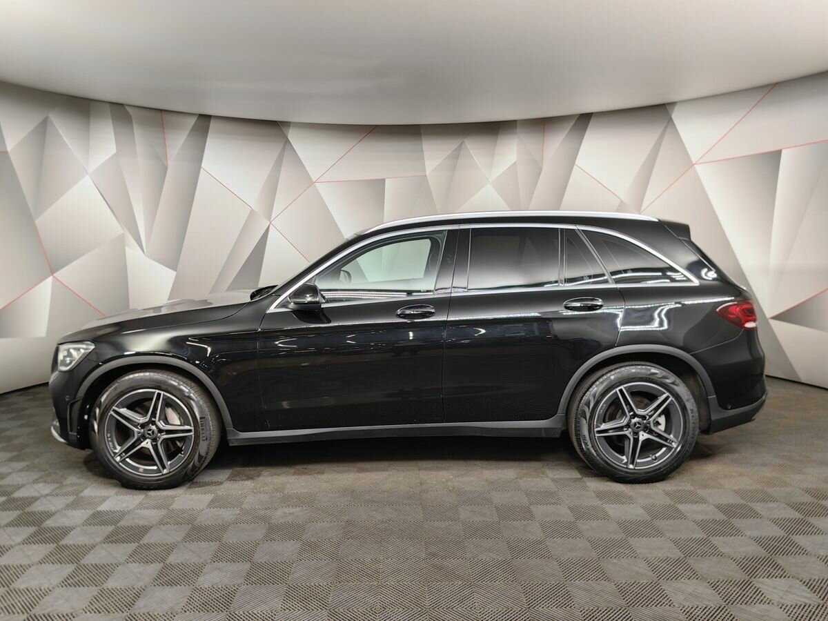 Mercedes-Benz GLC с пробегом — 2021 год. Фото: #4