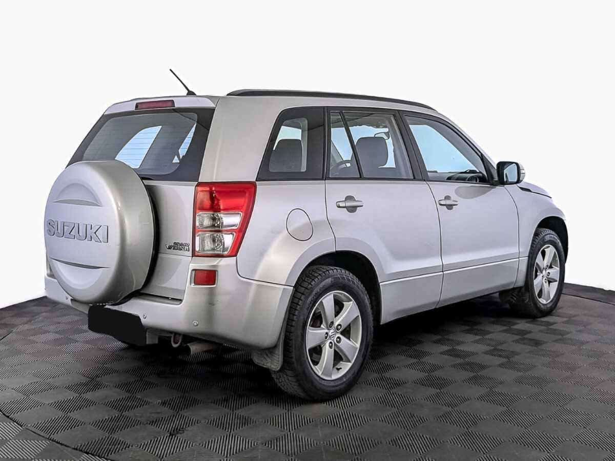 Suzuki Grand Vitara с пробегом — 2010 год. Фото: #4