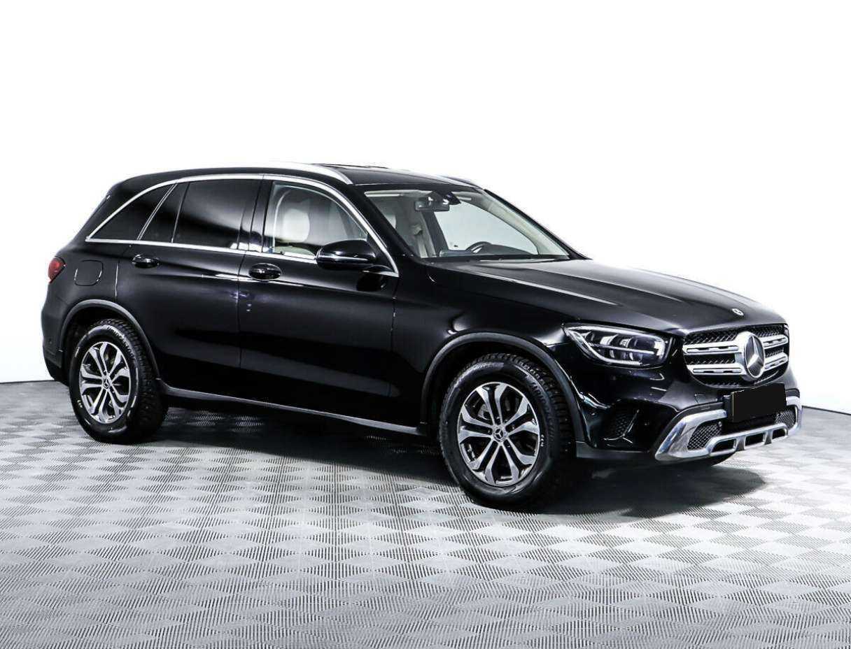 Mercedes-Benz GLC с пробегом — 2021 год. Фото: #2