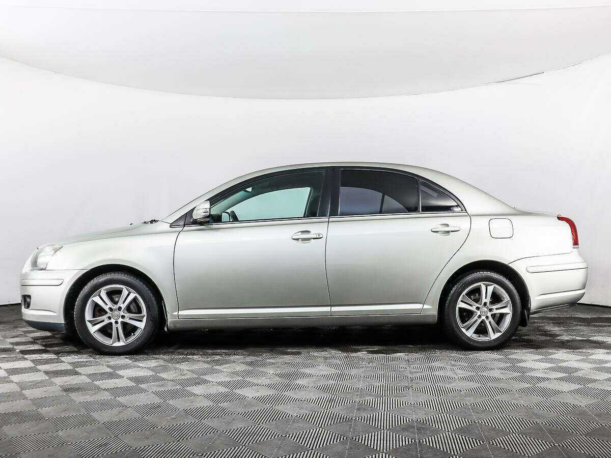 Toyota Avensis с пробегом — 2006 год. Фото: #7