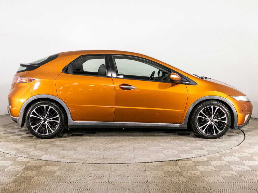 Honda Civic с пробегом — 2008 год. Фото: #3