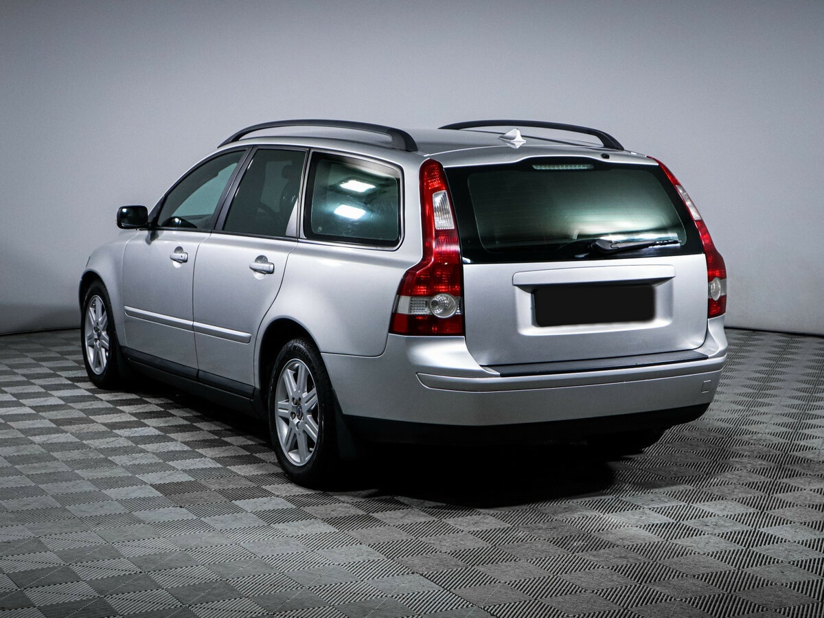 Volvo V50 с пробегом — 2004 год. Фото: #5
