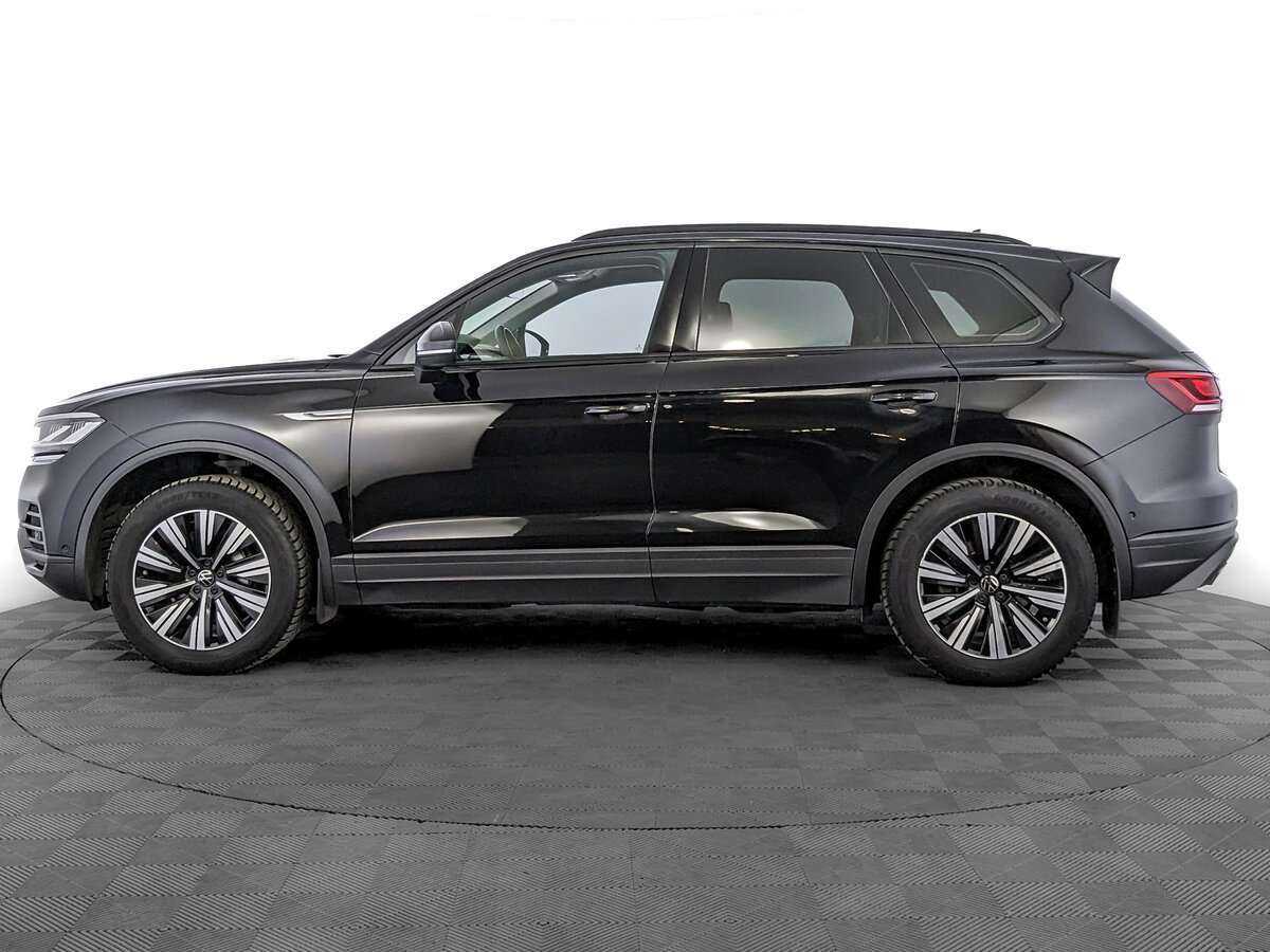 Volkswagen Touareg с пробегом — 2021 год. Фото: #7