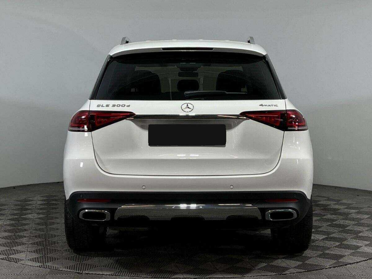 Mercedes-Benz GLE с пробегом — 2021 год. Фото: #4