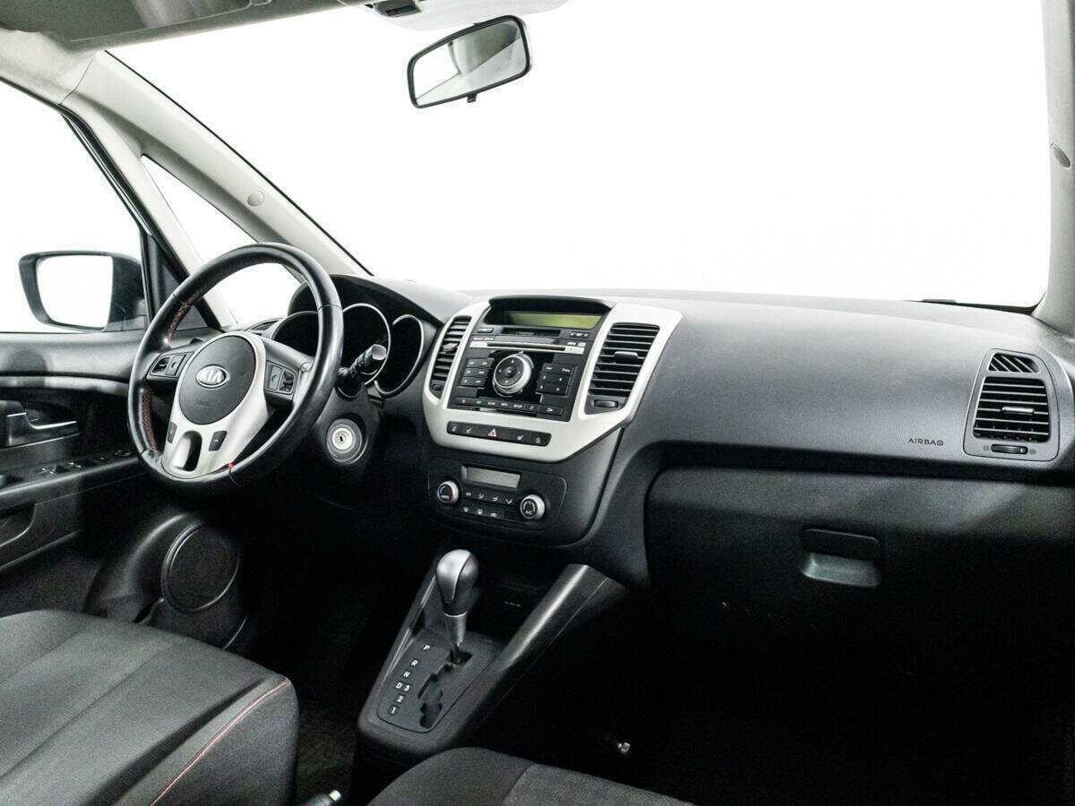Kia Venga с пробегом — 2015 год. Фото: #8