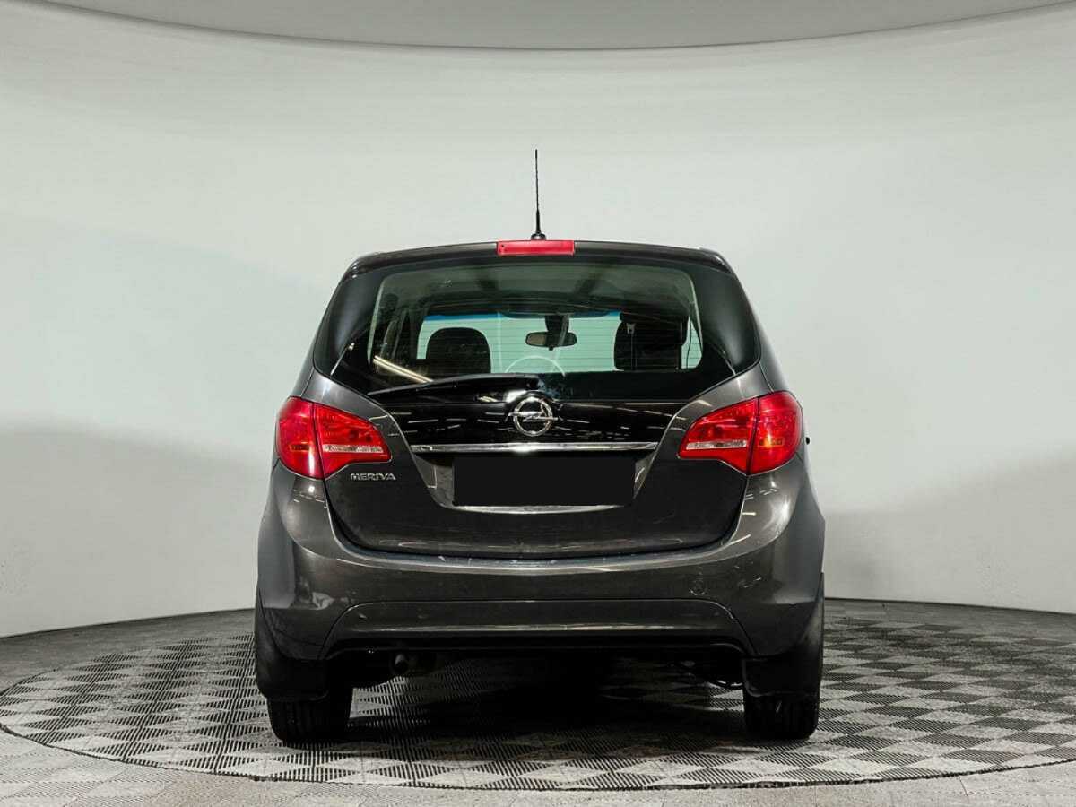 Opel Meriva с пробегом — 2013 год. Фото: #5