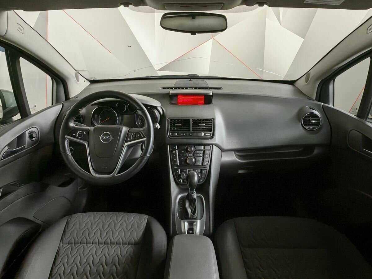 Opel Meriva с пробегом — 2013 год. Фото: #9