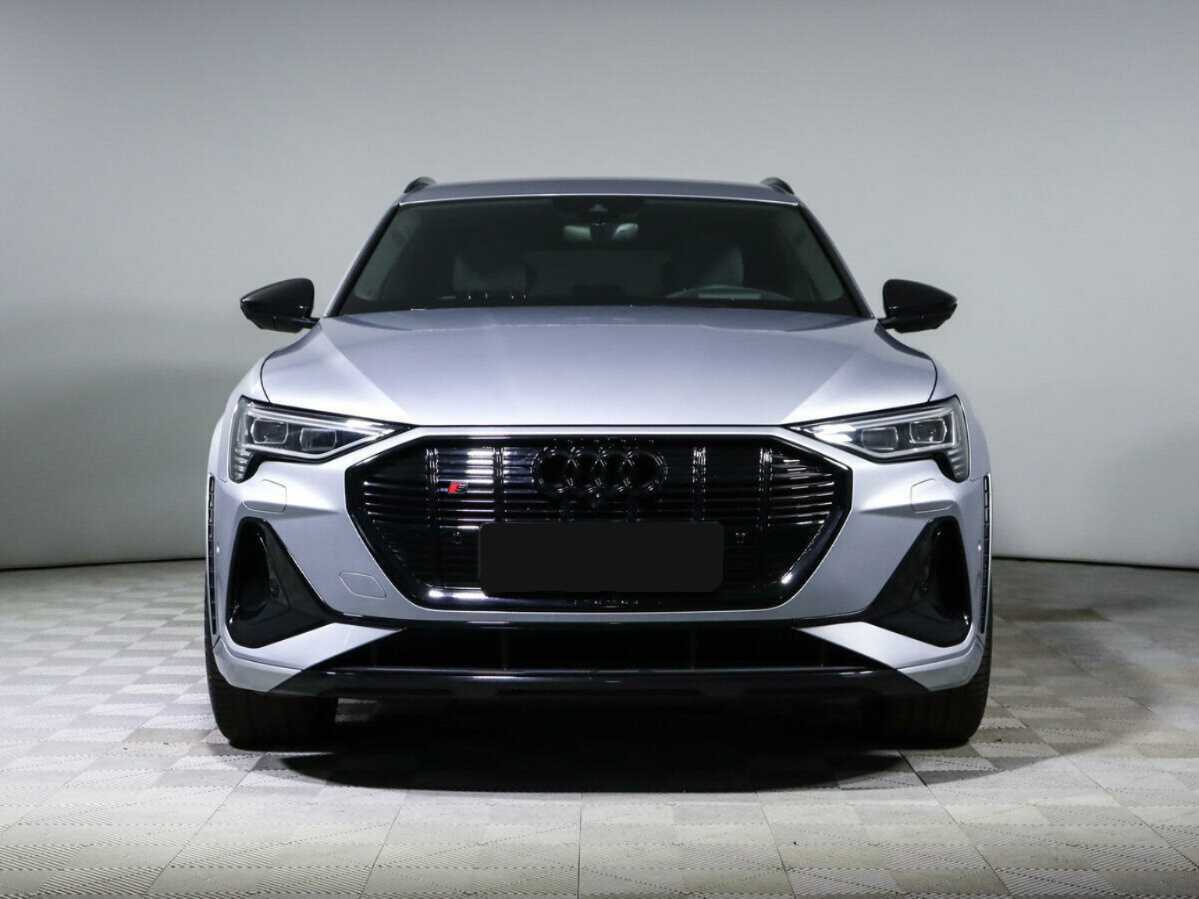 Audi e-tron Sportback с пробегом — 2020 год. Фото: #1