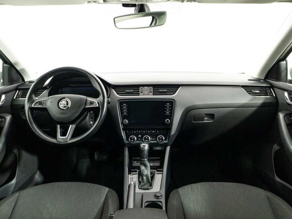 Skoda Octavia с пробегом — 2018 год. Фото: #12