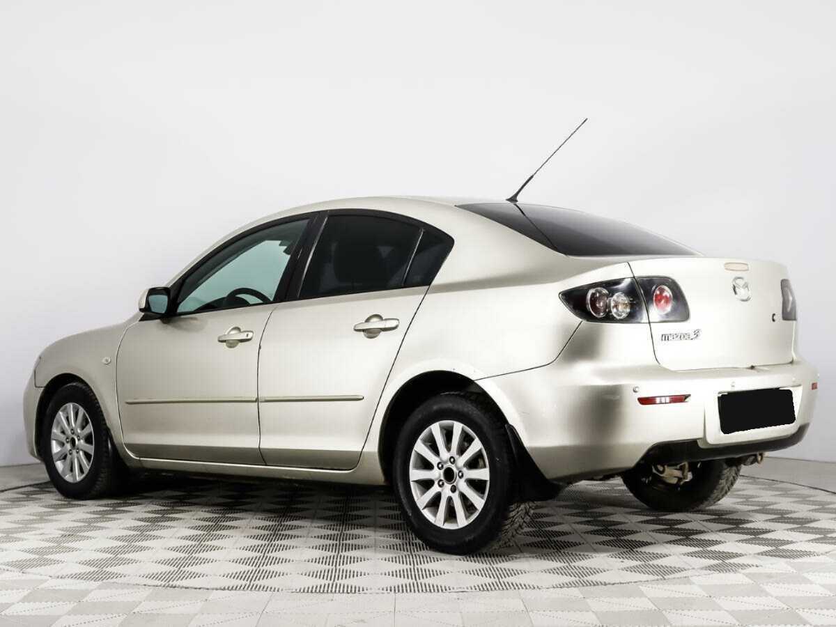 Mazda 3 с пробегом — 2008 год. Фото: #6