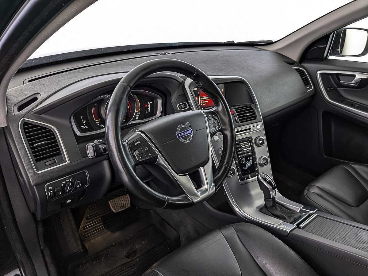 Volvo XC60 с пробегом — 2017 год. Фото: #15