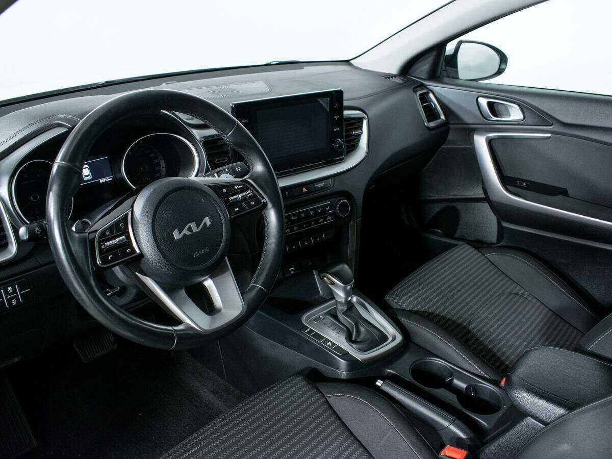 Kia XCeed с пробегом — 2021 год. Фото: #12